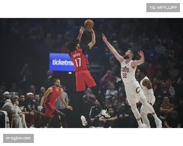 贾勒特阿伦狂砍40分17篮板 骑士内线战术权重达到峰值